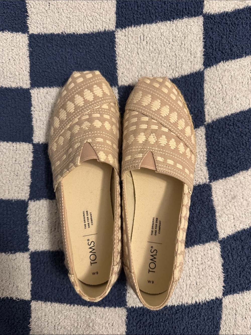 Toms Women's Tan Patterned Canvas Slip-On Flats